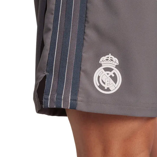 القميص الثالث لريال مدريد 24/25